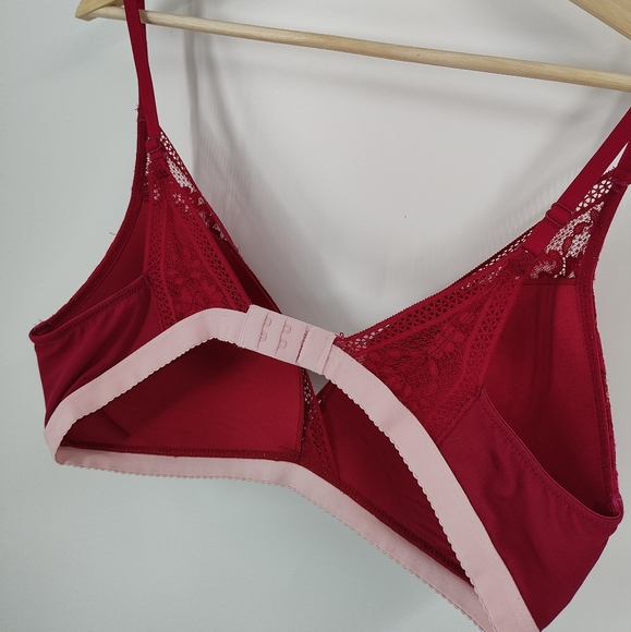 Knix | deep V bralette - Picture 4 of 5